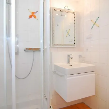 Metropol, Whg 156, Seeseite 7og Daire